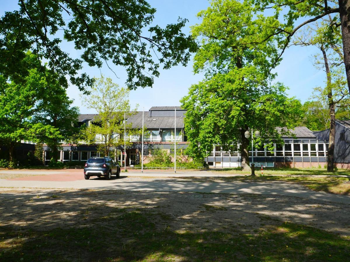Hotel Stadthalle Uelzen Extérieur photo