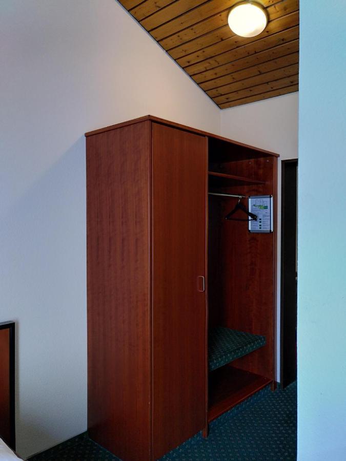 Hotel Stadthalle Uelzen Extérieur photo